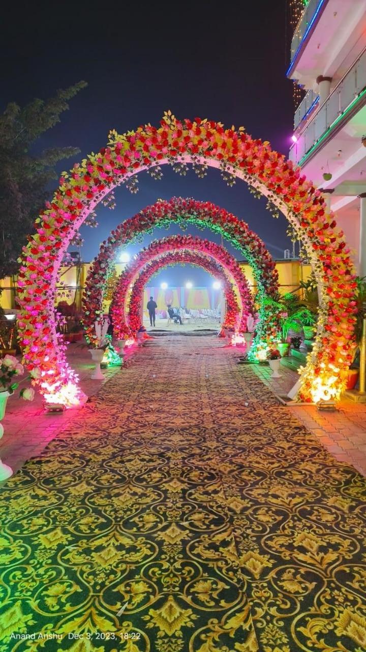 Готель Shree R.C.Vatika Motihari Екстер'єр фото